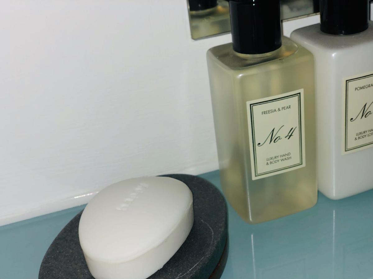 谢菲尔德Westone View别墅 外观 照片